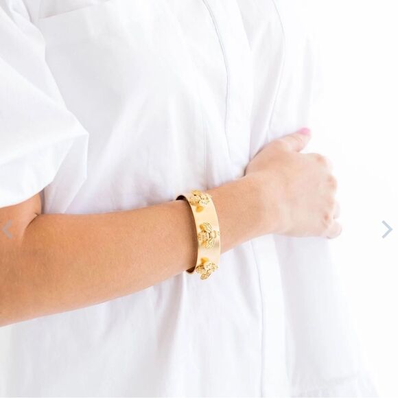 Gold Nature-Inspired Bee Cuff Bracelet - Picture 4 of 5